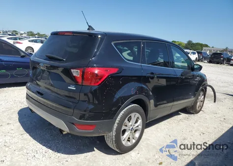 2019 Ford Escape Se from USA, damaged, VIN 1FMCU0GD2KUB08749
